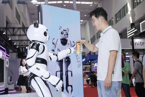 2023世界机器人大会举行,优必选科技展示人形机器人最新发展成果